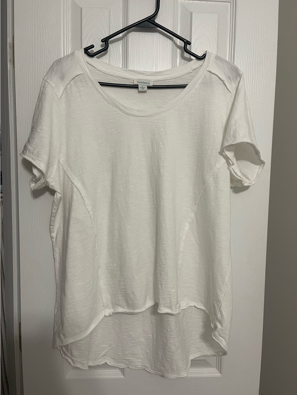 Sundance White Short Sleeve Scoop Neck Tee